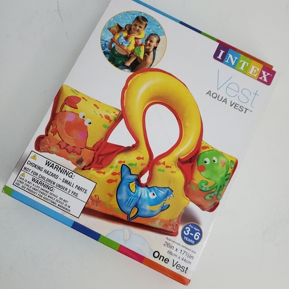 Intex Swim Vest Aqua 26" x 17.5" - Picture 5 of 10